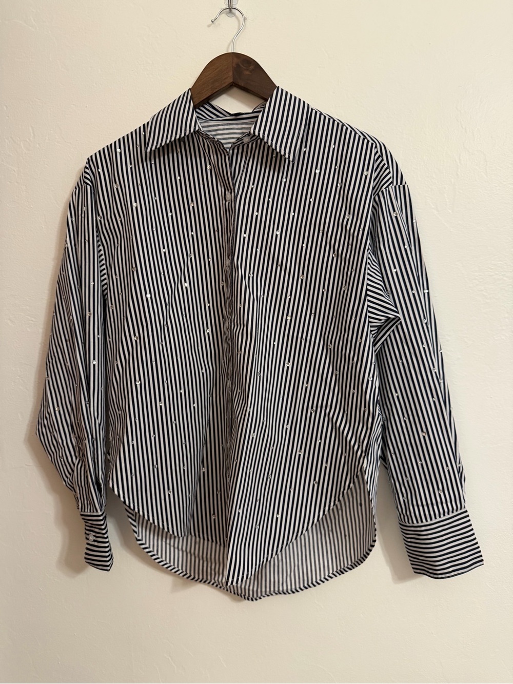 Express button down
